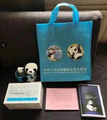 萬里送溫暖 多部門聯(lián)合行動(dòng)，為海外學(xué)子發(fā)放防疫健康包