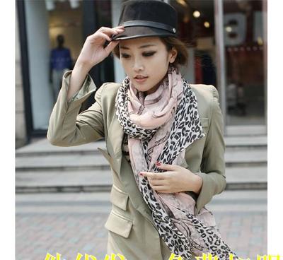 【圍巾絲巾網上代理代銷 一件代發 免費加盟】